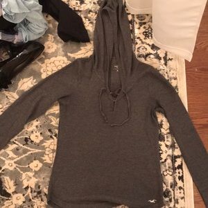 Hooded comfy shirt with grooves